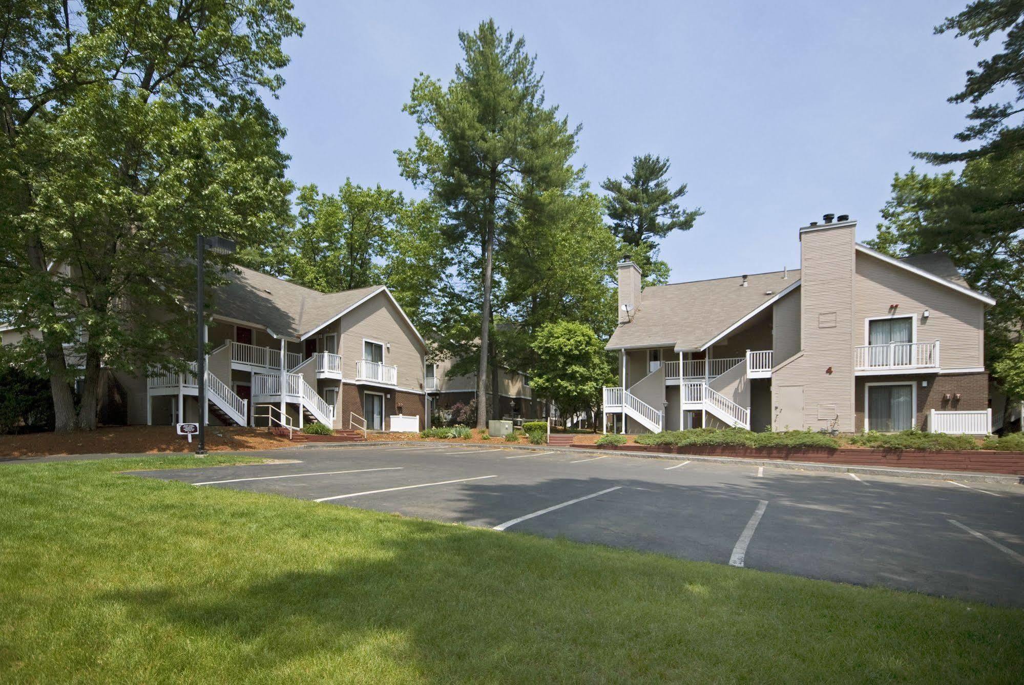 Residences at Daniel Webster Merrimack Exterior foto